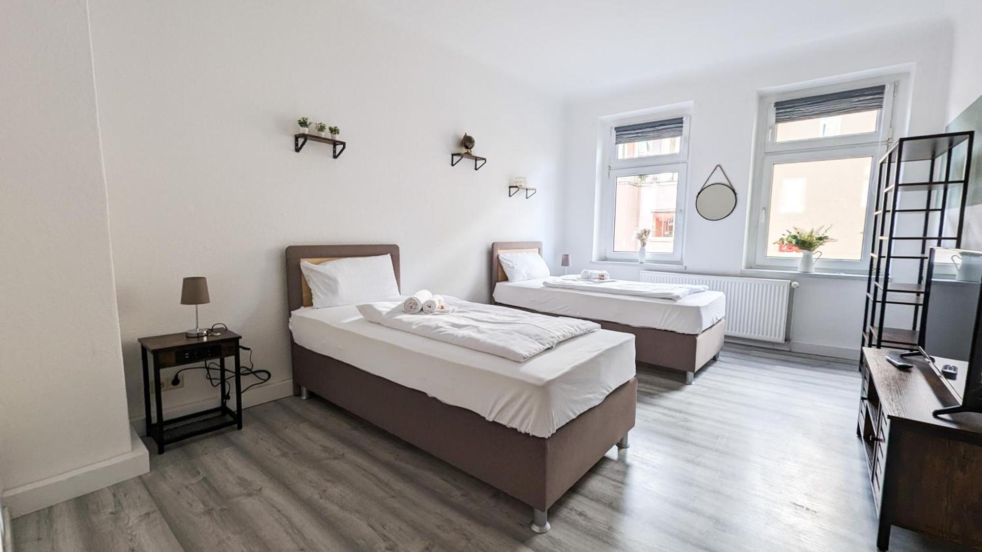 Sali-Homes Boarding Haus Monteur-Wohnungen Balkon Vollkueche Autobahnaehe Markranstadt Bagian luar foto