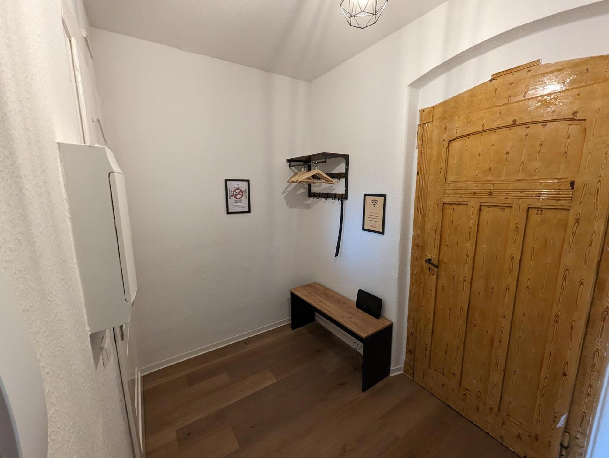 Sali-Homes Boarding Haus Monteur-Wohnungen Balkon Vollkueche Autobahnaehe Markranstadt Ruang foto